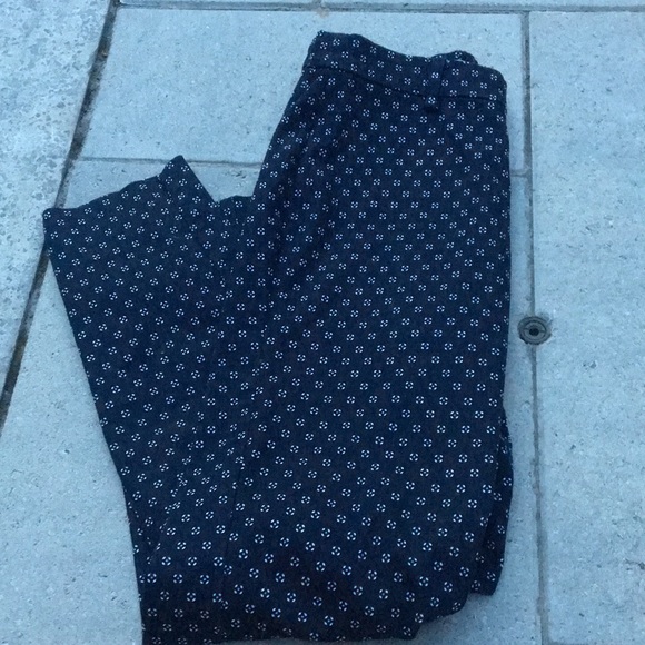 H&M slim pants - Picture 2 of 3